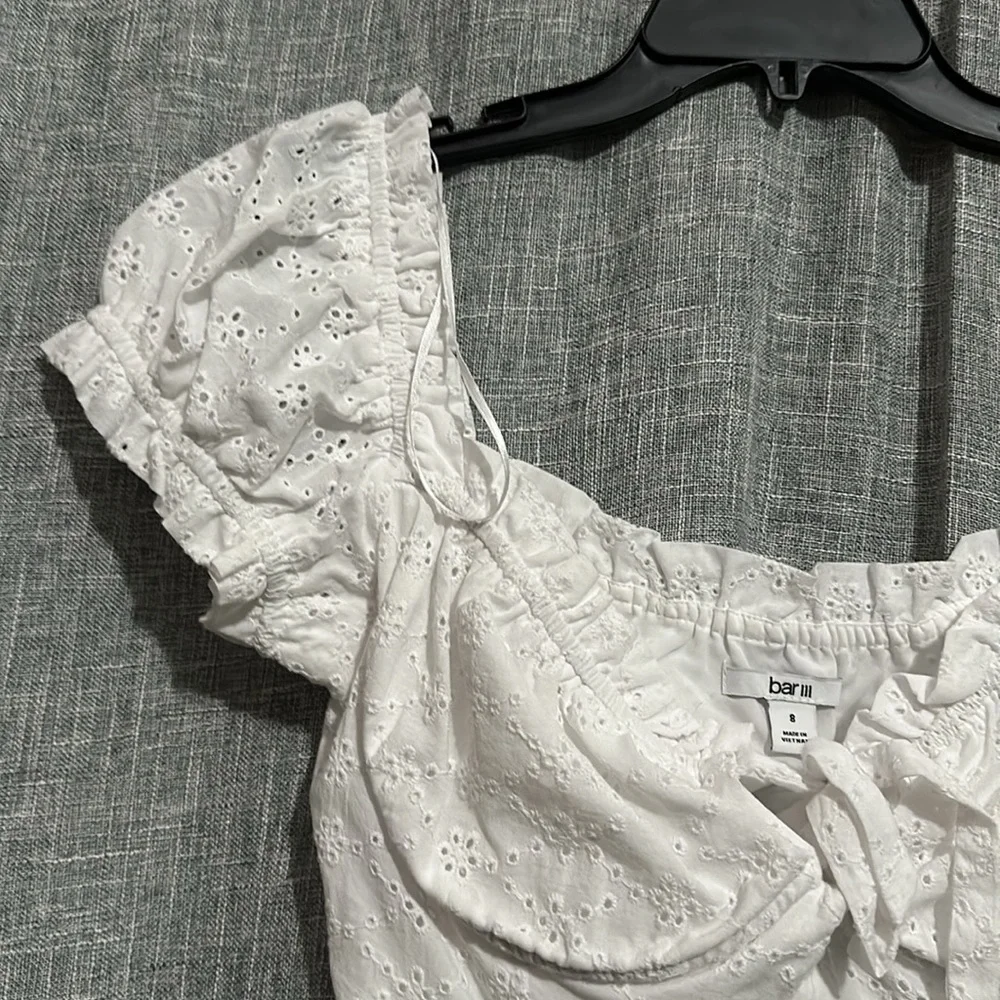 {NWT} BAR III eyelet crop top - Picture 3 of 7